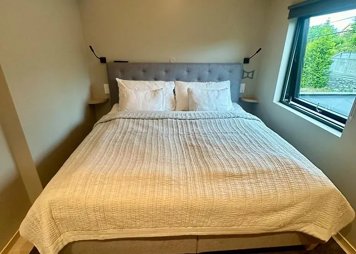 Apartament Spacious, 3 Bedroom House With Parking Bergen