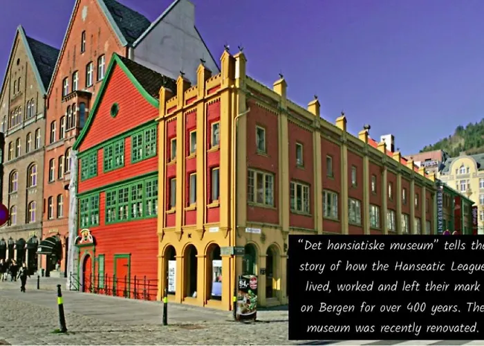 Spacious, 3 Bedroom House With Parking Μπέργκεν